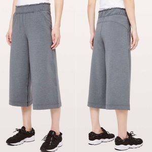 Lululemon Hello Sunday Crop Pants Heathered Blue